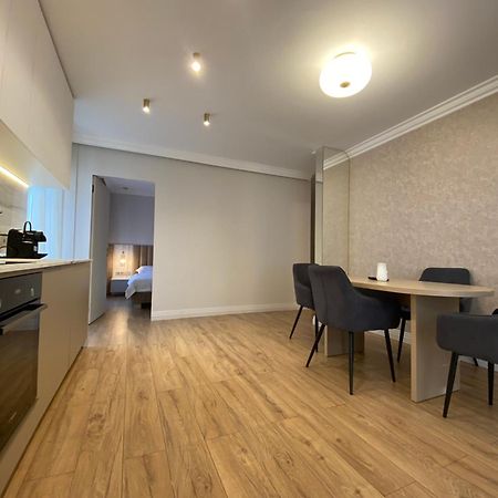 Opera Apartments Cluj-Napoca Eksteriør billede