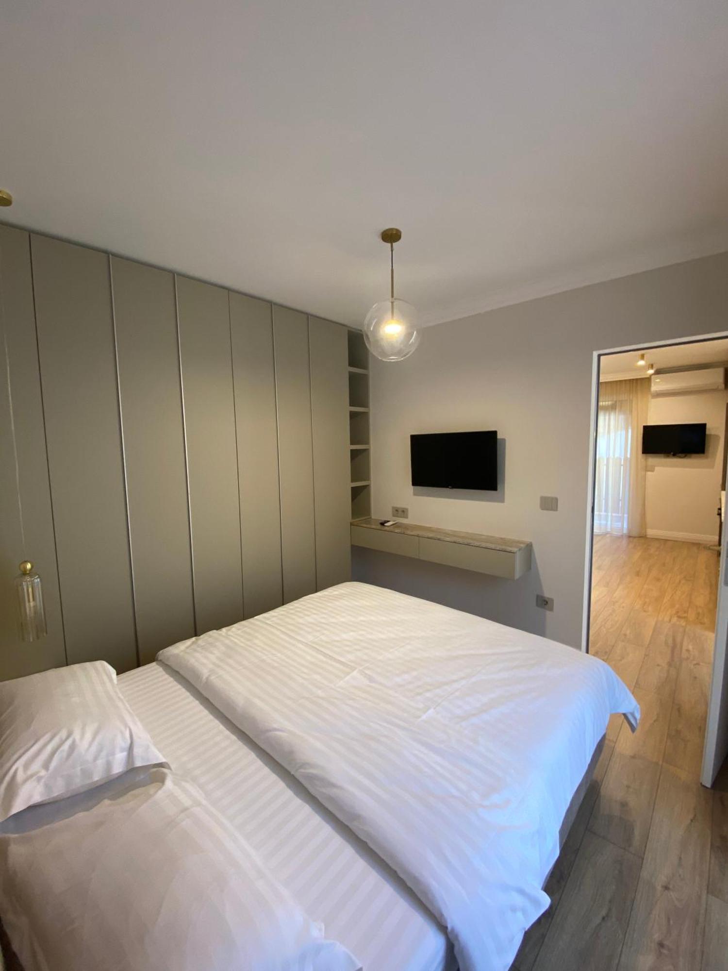 Opera Apartments Cluj-Napoca Eksteriør billede